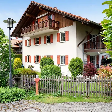 Apartment Alpenglueck - Mit Aussicht Oberau (Garmisch-Partenkirchen)